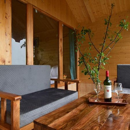 Tree House Latos Tandi Hotel Jibhi Exterior photo