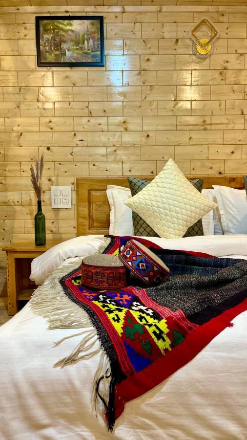 Tree House Latos Tandi Hotel Jibhi Exterior photo